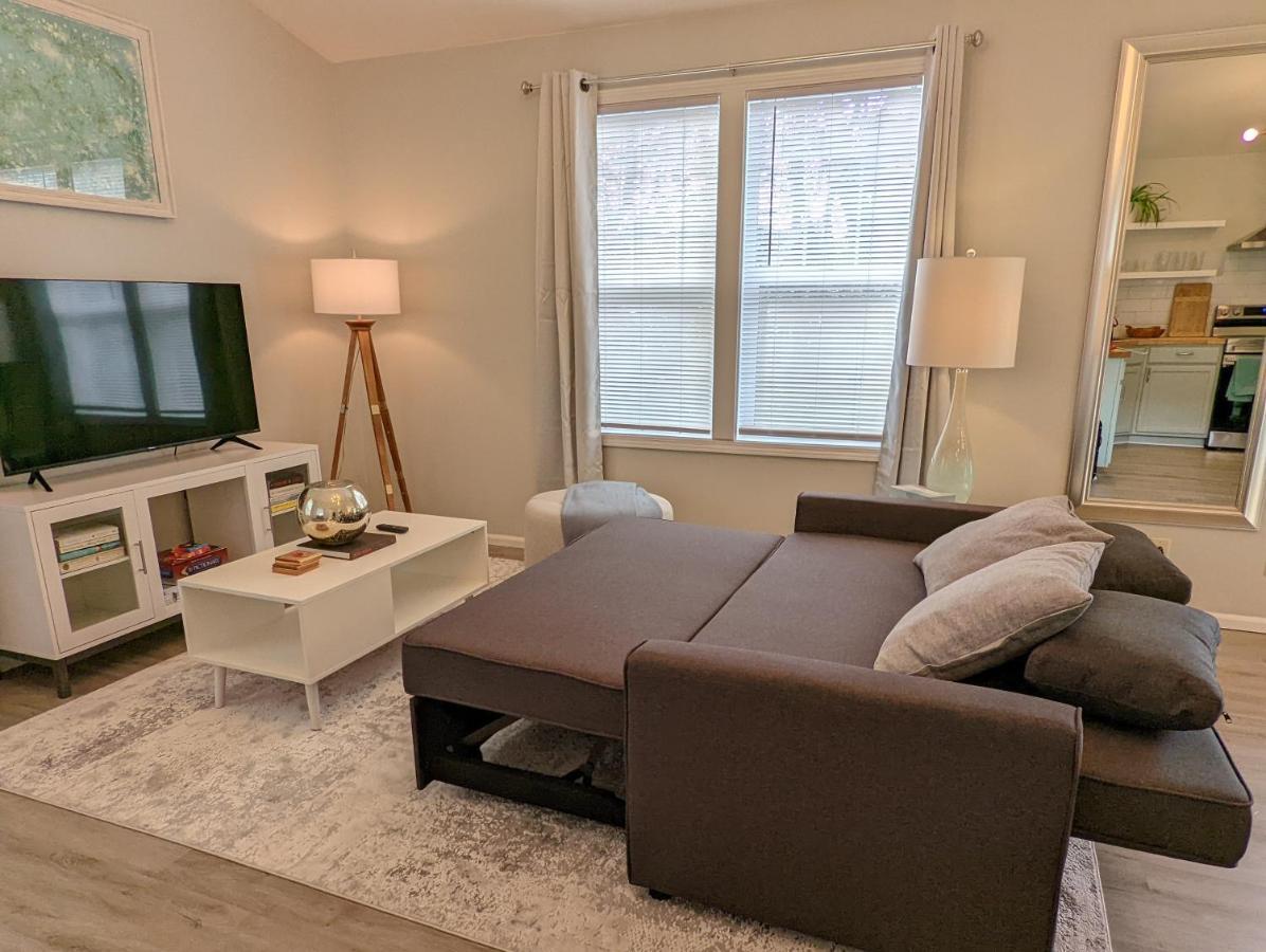 Contemporary 2-Bedroom Close To Downtown, Dining Eugene Ngoại thất bức ảnh